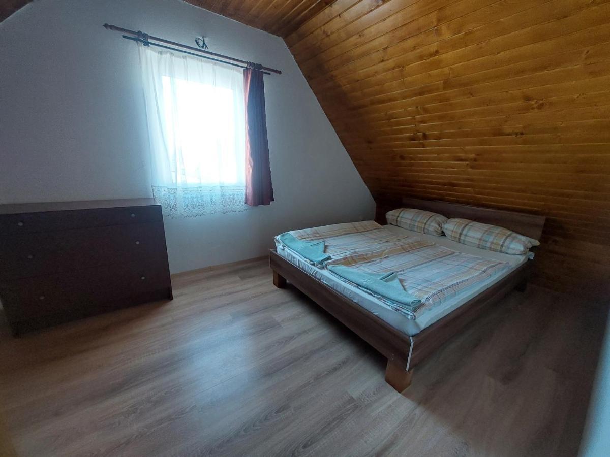 Orban Nyaralohaz Villa Kovagoors Екстериор снимка