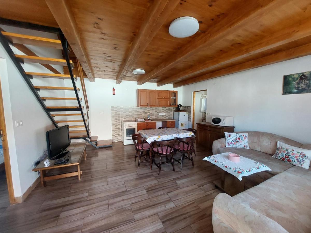 Orban Nyaralohaz Villa Kovagoors Екстериор снимка