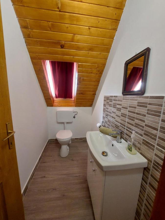 Orban Nyaralohaz Villa Kovagoors Екстериор снимка