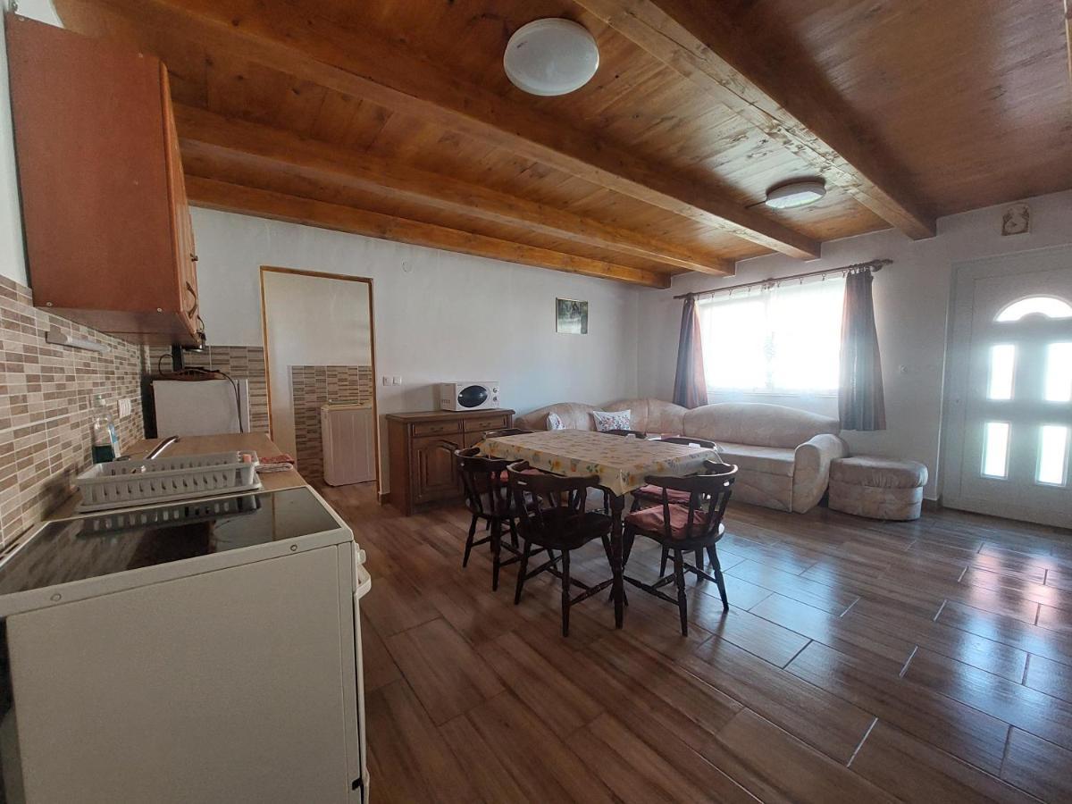 Orban Nyaralohaz Villa Kovagoors Екстериор снимка