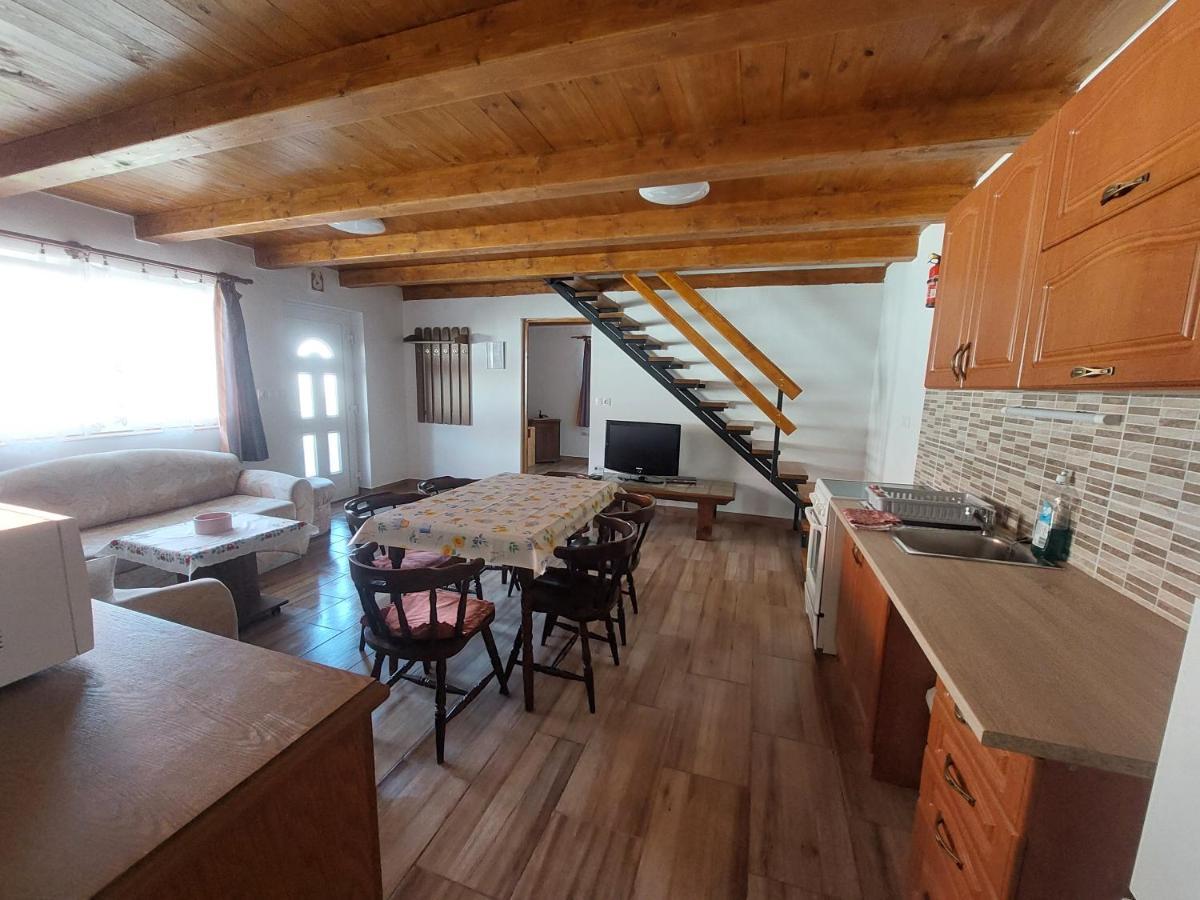 Orban Nyaralohaz Villa Kovagoors Екстериор снимка