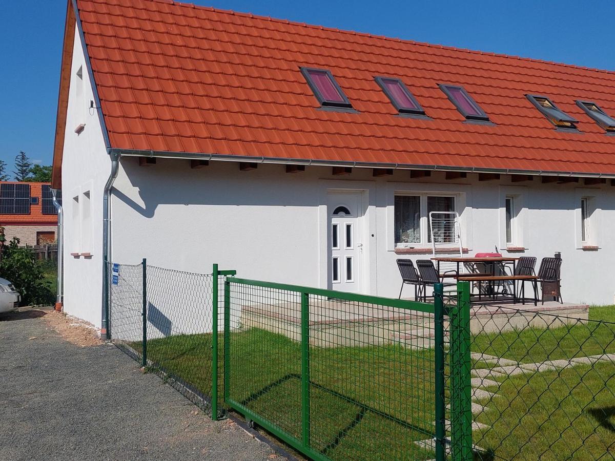 Orban Nyaralohaz Villa Kovagoors Екстериор снимка